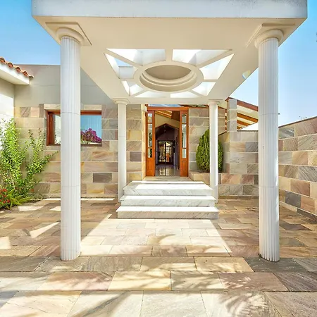 Charming With Pool In Maspalomas San Bartolome de Tirajana (Gran Canaria)
