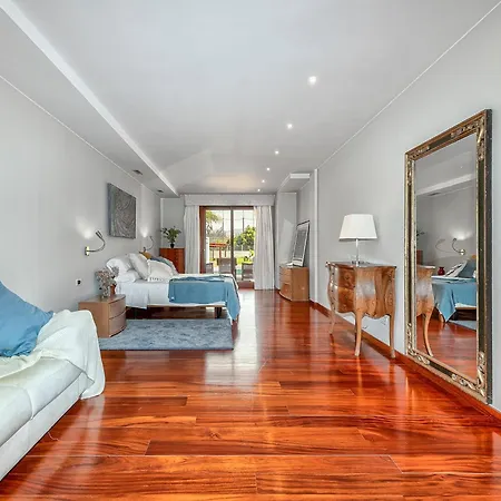 Charming With Pool In Maspalomas Chalet