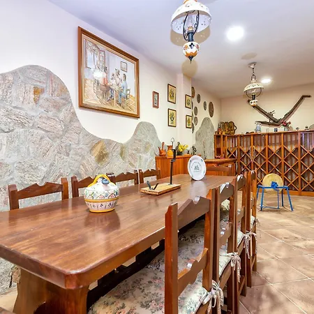 Charming With Pool In Maspalomas Chalet San Bartolome de Tirajana (Gran Canaria)