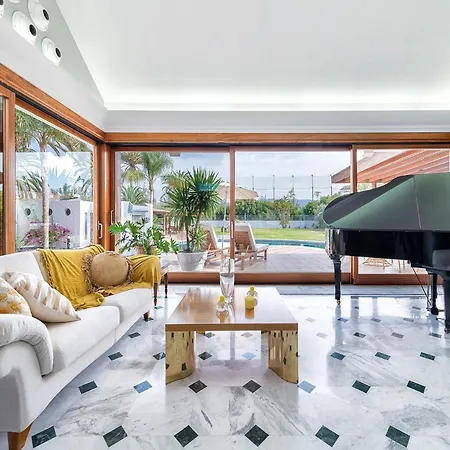 Charming With Pool In Maspalomas Chalet *